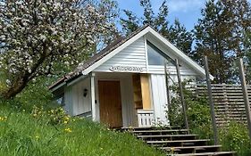 Kveldsro Cabin In Nice Surroundings